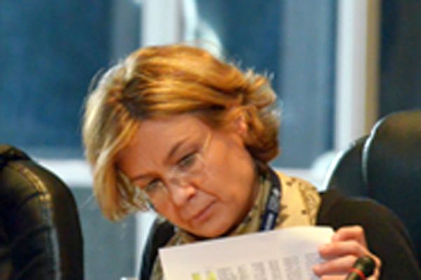 La ministra de Medio Ambiente’ pasa de las organizaciones ecologistas