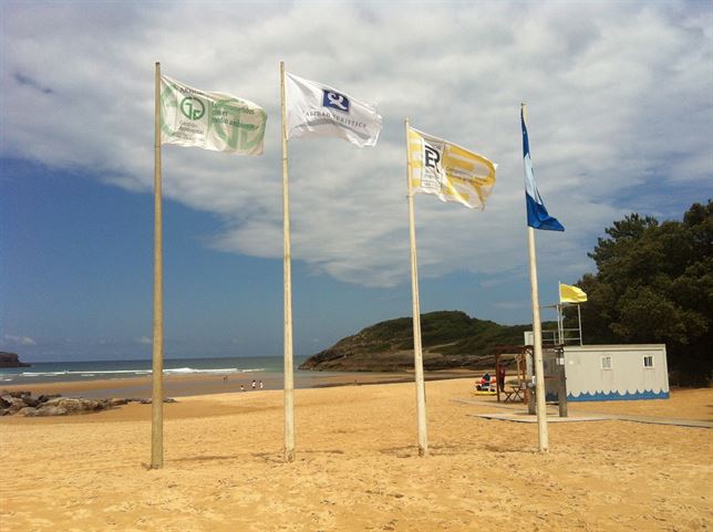 Las playas de El Sable y La Arena en Cantabria logran la Q de calidad y el certificado medioambiental