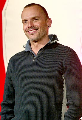 Miguel Bosé apoya crecimiento de albergues indígenas