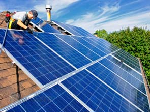 Residential PV sees steep decline in installation costs