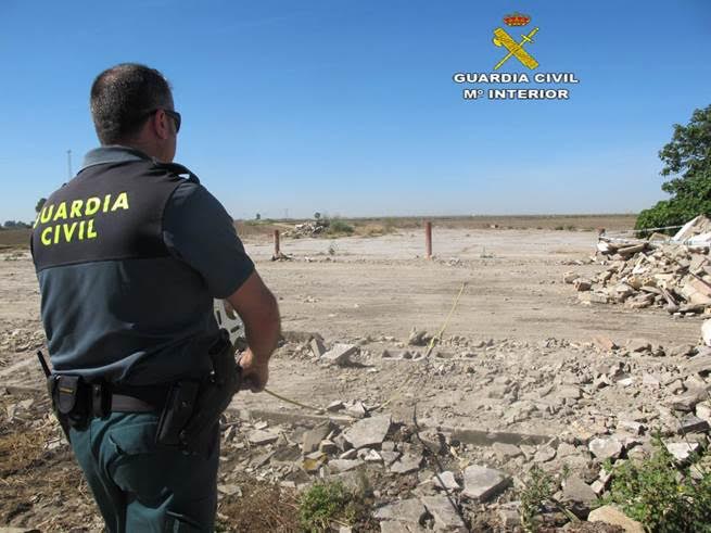 Dos investigados por verter amianto al río Guadalquivir en La Puebla del Río