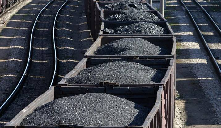 Asturias logra la aprobación de enmiendas para ‘armonizar’ el papel del carbón con las energías renovables