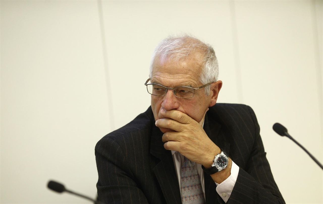 Borrell ‘en el ojo de huracán’ por las indemnizaciones de Abengoa