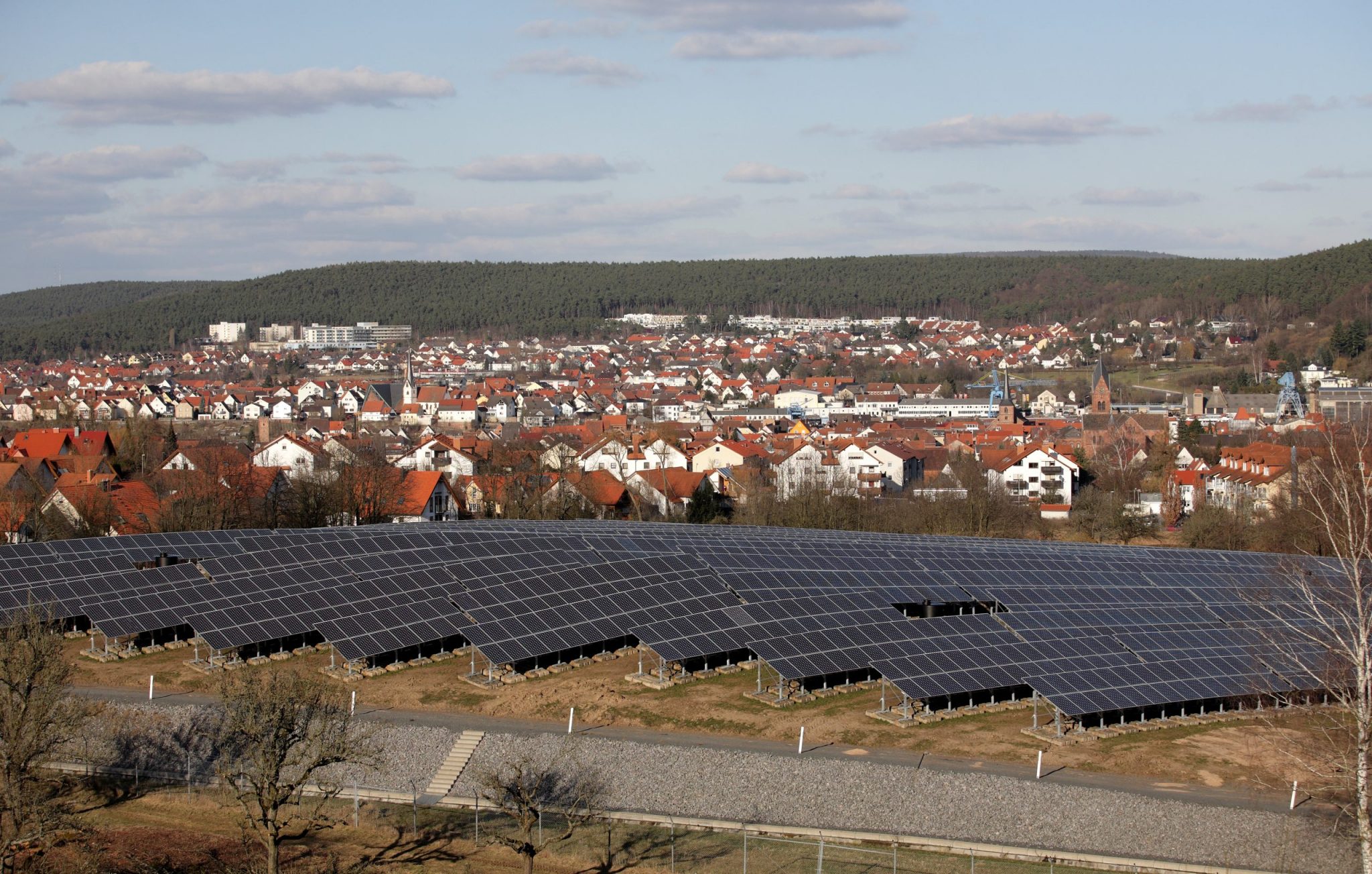 Tecnología de seguimiento solar: precisando algoritmos para impulsar la productividad