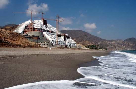 El expolio del patrimonio natural de España
