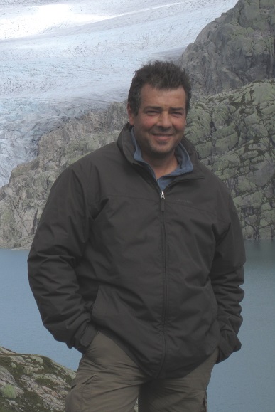 Miguel Ferrer obtiene el prestigioso Premio ‘Watson Raptor Science 2013’