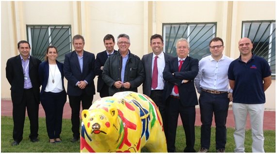 La Comisión de Medioambiente del Senado visita una fábrica URSA