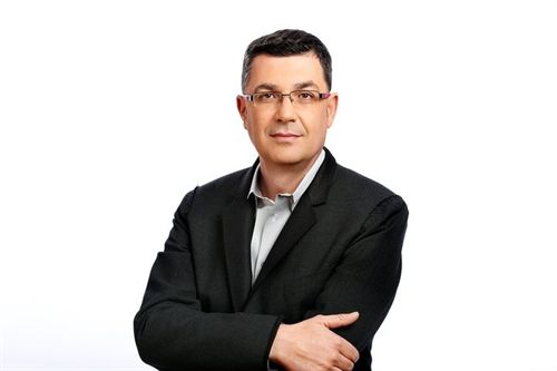 Compromís insta al Consell a actuar "con rapidez" contra las "preocupantes" cifras de desempleo