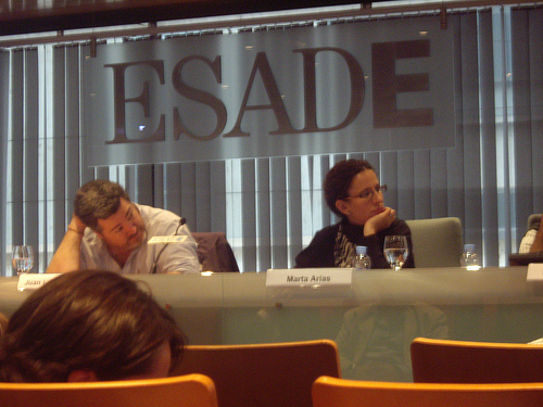 La mujer y el hermano de Juan López de Uralde visitarán mañana al activista