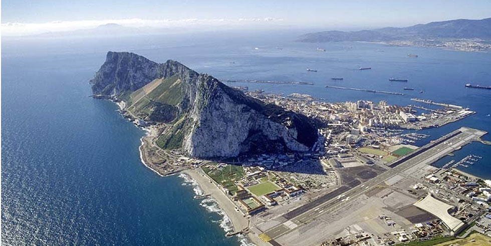 Quién contamina más: la Línea o Gibraltar