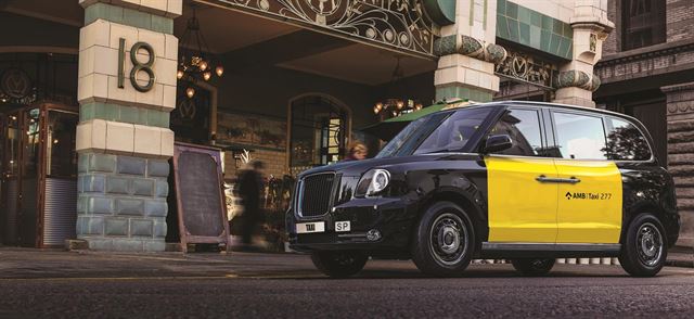 London Taxi Company quiere vender su modelo eléctrico a Barcelona