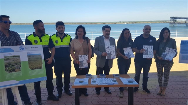 El puerto de Huelva y SEO/BirdLife presentan la Guía de Aves y ponen en valor la biodiversidad de la ría