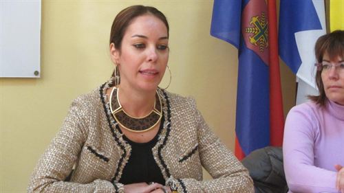 Islas Canarias. Gobierno canario afirma que el listado de especies exóticas invasoras no prohíbe el cultivo de almendros y castañeros