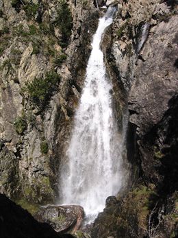 La CHE organiza un concurso fotográfico y jornadas de puertas abiertas para celebrar el Día Mundial del Agua