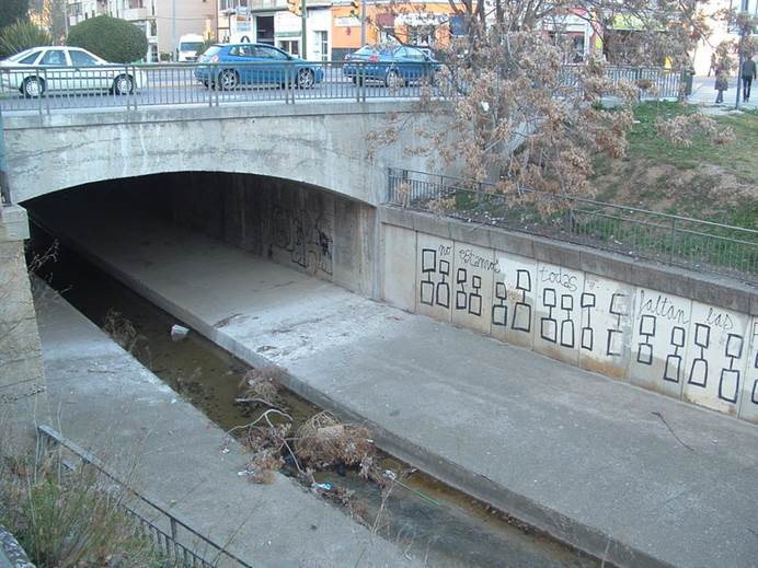 Huesca limpiando el cauce del Isuela