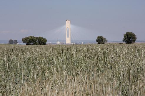 Abengoa Solar gana un concurso para desarrollar una torre solar de última generación con el Departamento de Energía de Estados Unidos (DOE)