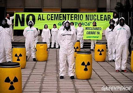 Presentan una campaña publicitaria que advierte del daño de un cementerio nuclear al turismo de Castilla y León