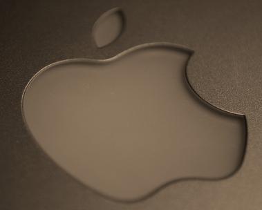 Accionistas presionan a Apple para que brinde información ambiental