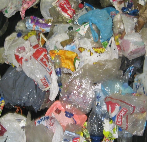 La valorización energética de los plásticos no reciclables debe prevalecer sobre el vertido