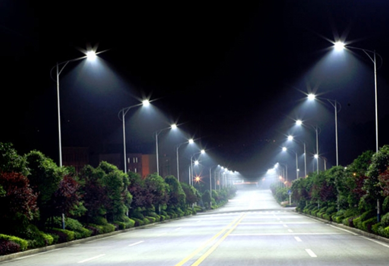 Andalucía ofrece consejos para uso sostenible del alumbrado exterior