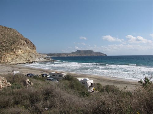 Nace una plataforma para alertar de los peligros urbanísticos y medioambientales de Cabo de Gata