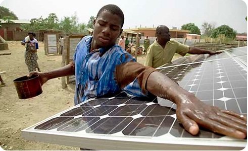 Canarias quiere implementar las energías renovables en África Occidental