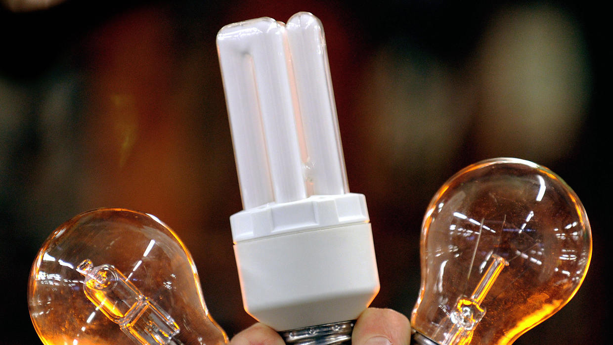 Un bombillo LED de luz blanca más ‘verde’