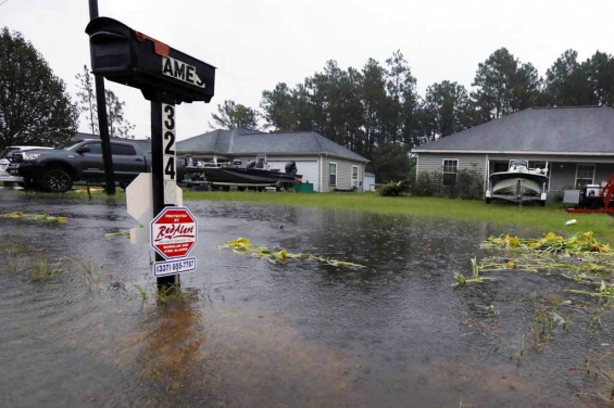 Estados Unidos: El huracán Harvey volvió a tocar tierra en Luisiana