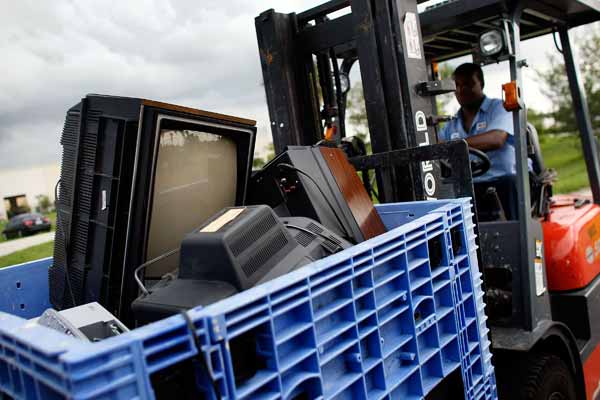 El apagón analógico y el mundial de fútbol dispararán el reciclado de televisores