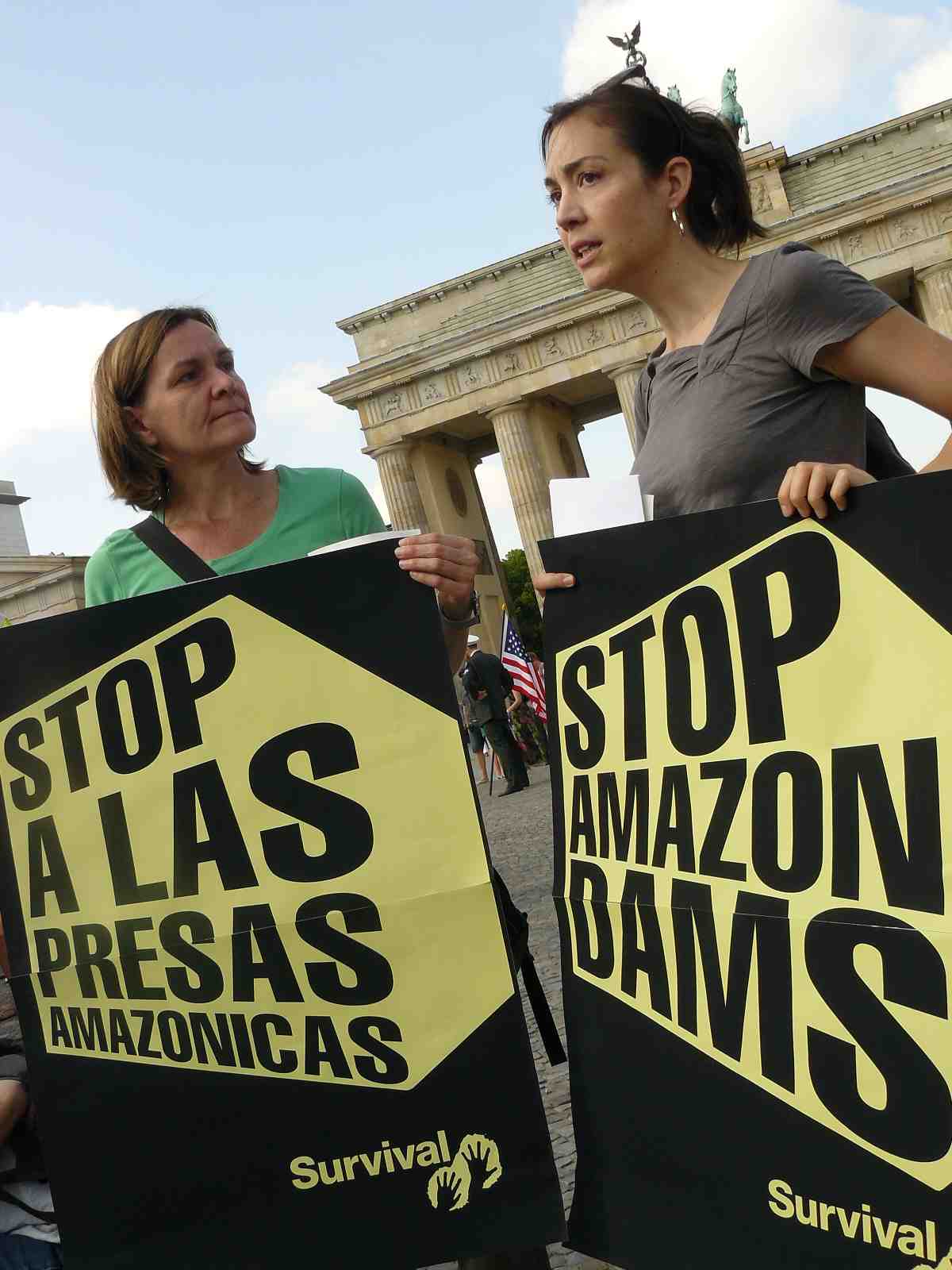 Manifestaciones en todo el mundo contra megapresa en Amazonia