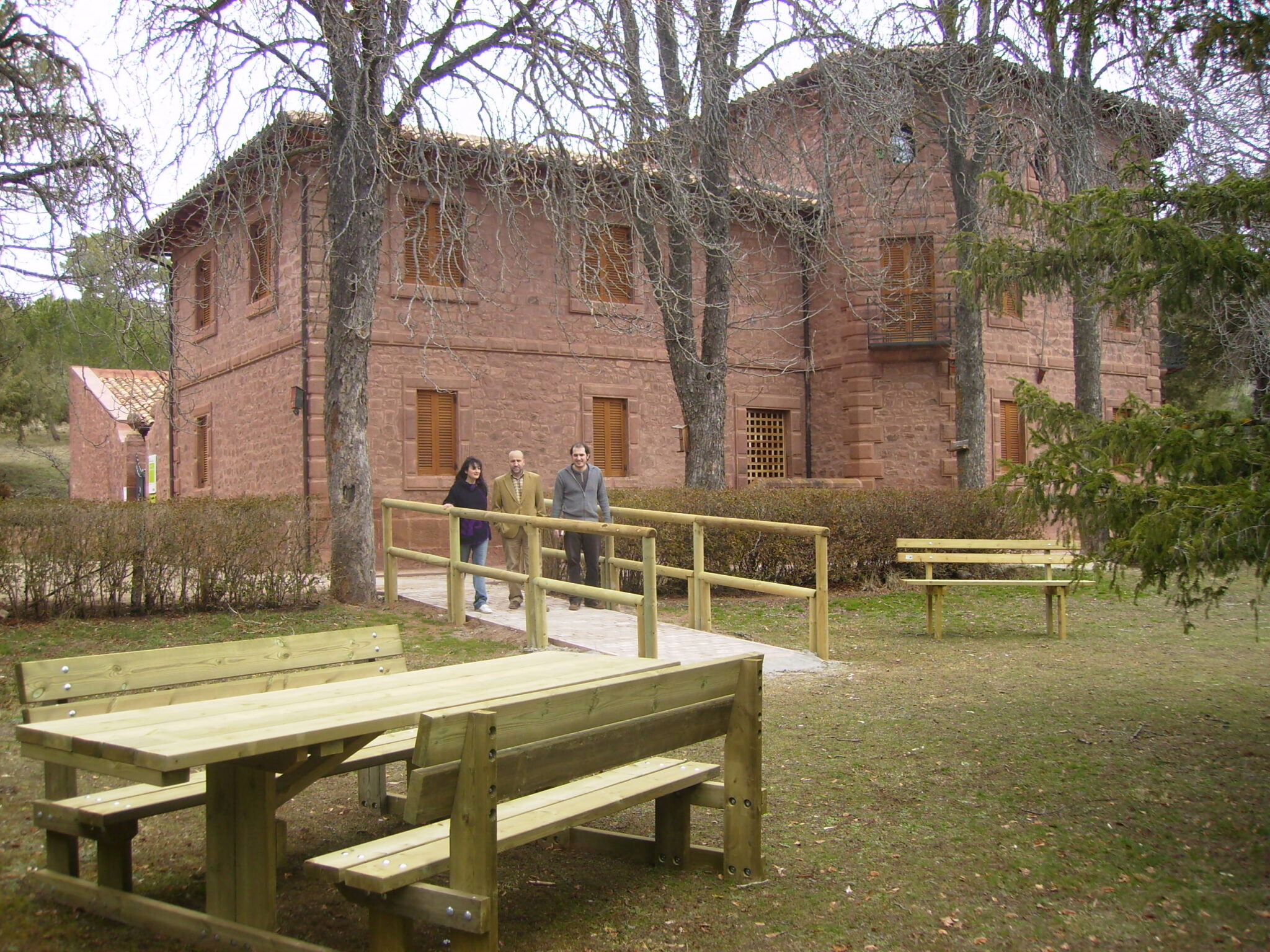 La Red Natural de Teruel elimina las barreras arquitectónicas en los Espacios Naturales Protegidos de los Pinares de Rodeno y de la Laguna de Gallocanta
