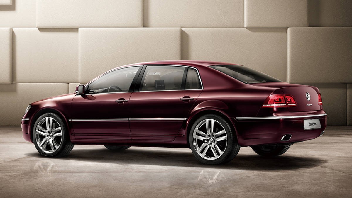 Las innovaciones de Tesla espolean a la competencia