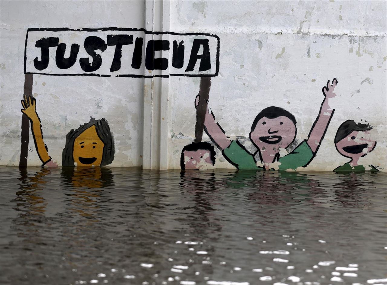 Ya son 180.000 los desplazados por las inundaciones en Paraguay