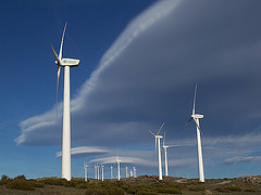 Los concellos tardarán años en ver dinero del canon eólico