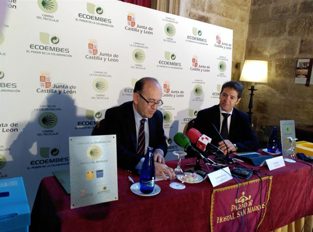 Junta de castilla y León con Ecoembes potenciarán el reciclaje entre los peregrinos del Camino de Santiago