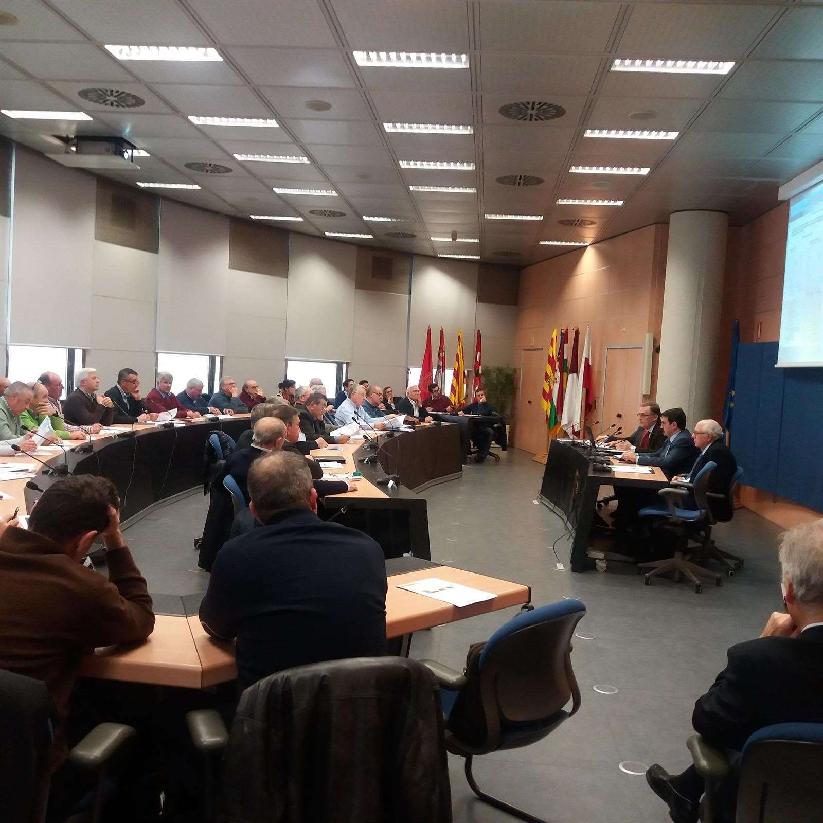 El pleno de la Comisión de Desembalse se reúne para analizar las reservas de agua de la Cuenca del Ebro