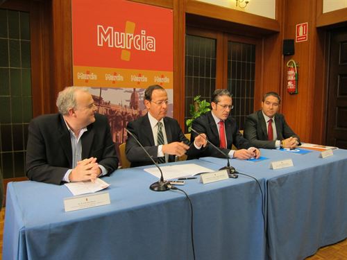 Cespa y Desguace París pondrán en marcha la primera planta para tratar residuos electrónicos y de vehículos fuera de uso