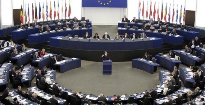 La Eurocámara pide a la UE una hoja de ruta antes de 2018 para reducir a cero emisiones en 2050