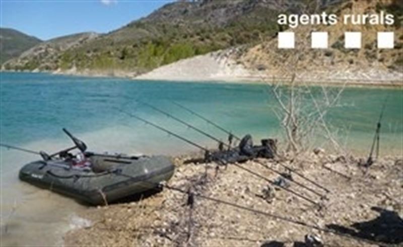 Pillados ‘in fraganti’ pescadores furtivos en Lleida