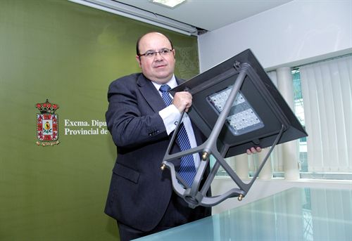 Granada instalará 1.200 luminarias LED en 39 municipios