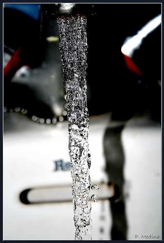 El secretario de Estado de Medio Rural Agua reitera el compromiso del MARM de mantener el ritmo inversor en la política de agua