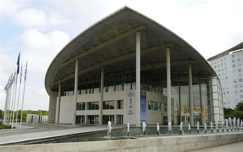 El Palacio de Congresos de Valencia supera el millón de kWh y ahorra casi 1