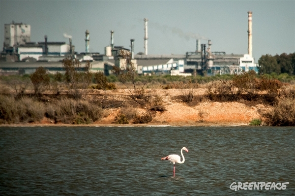 Huelva contaminada por los cuatro costados