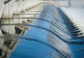 Vietnam’s power company signs $682 million credit contract for hydropower plant