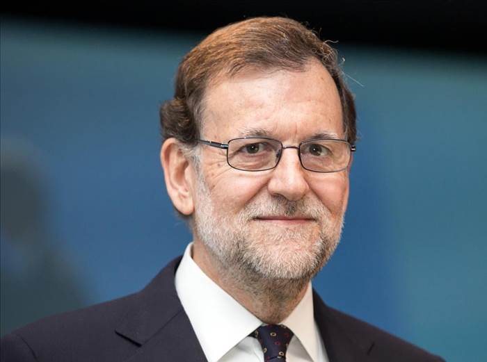Los ‘Fotovoltaicos’ exigen a Rajoy un giro de 360ª