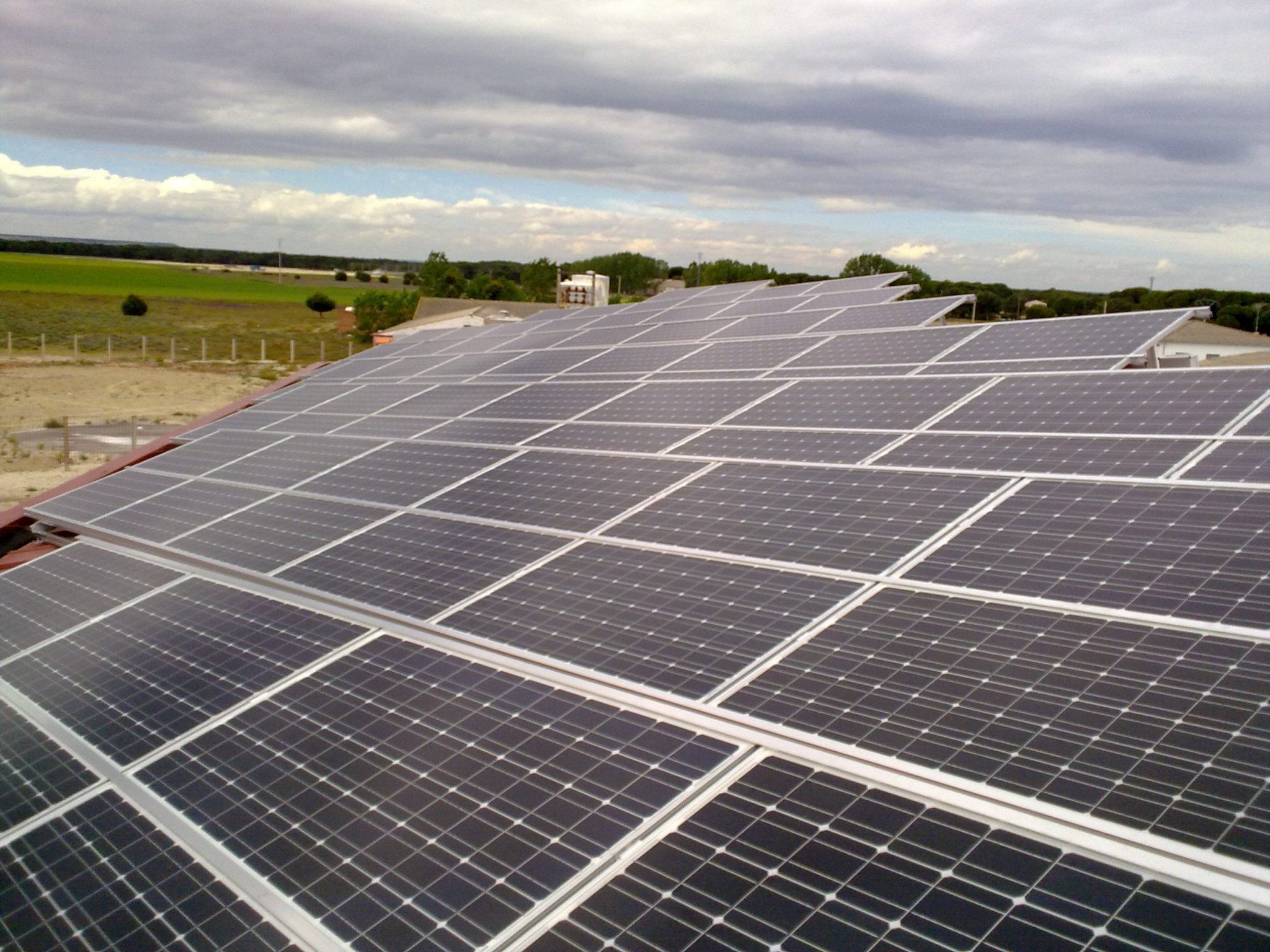 La compañía gallega SunFields Europe ha hecho hoy público su último proceso de suministro para un proyecto fotovoltaico de 22.000 Wattios