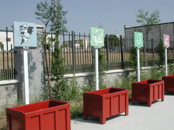 PSOE de Madrid critica que se recoja un 10% menos de residuos en los puntos limpios