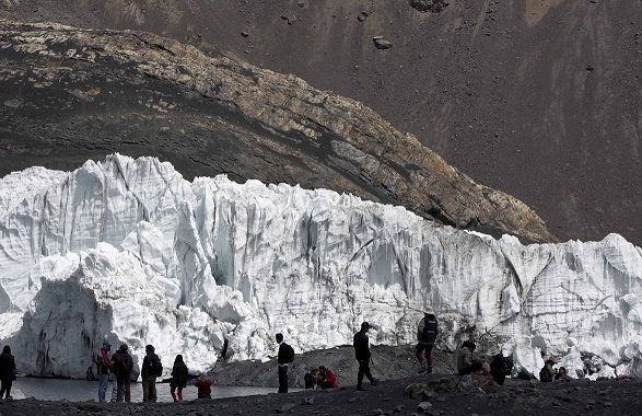 Derretimiento de glaciares conlleva riesgo de inundaciones