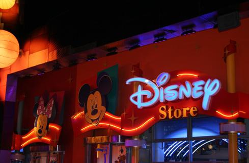 Disney Store celebra el Día de la Tierra donando un euro de cada bolsa reutilizable a Acciónatura