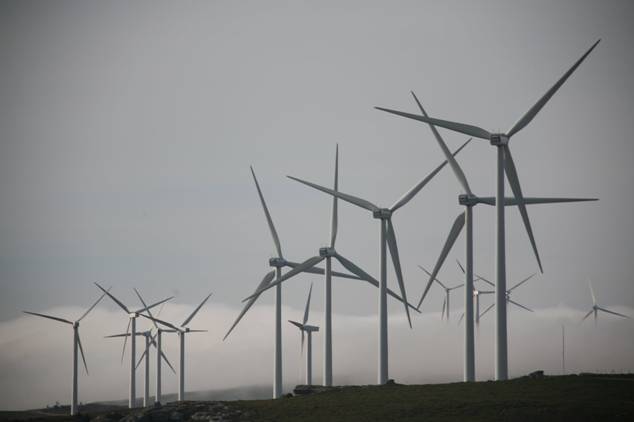 El Tribunal Supremo  anula la sentencia sobre los parques eólicos cántabros de Lantueno y Somballe
